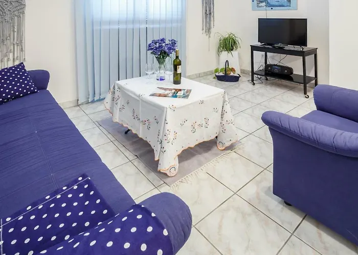 Josephine * نجيفيش